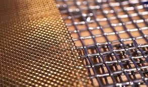Struttura porosa del feltro di fibre metalliche sinterizzate
