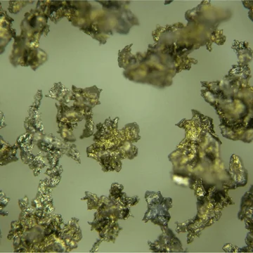Componente poroso in polvere metallica sinterizzata