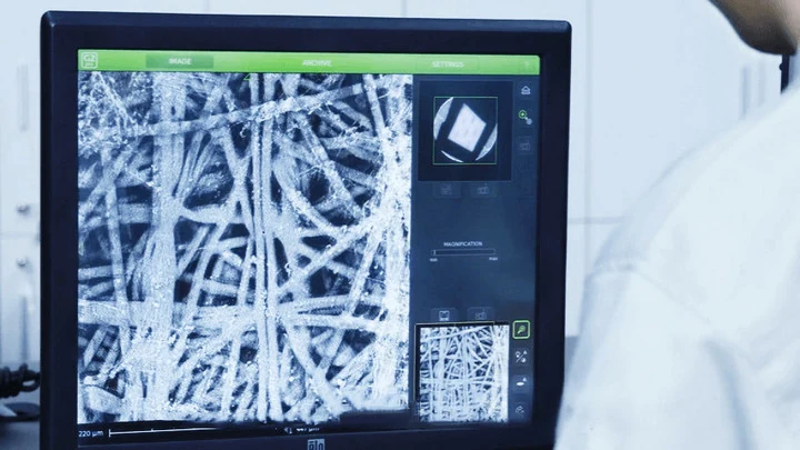 Controllo microscopico delle fibre metalliche sinterizzate SAIFILTER